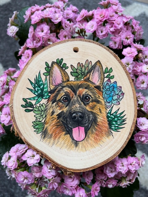 Portret na plastrze drewna